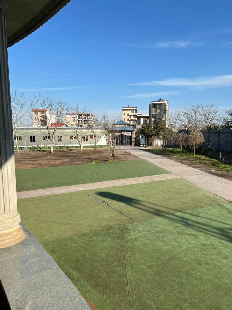 پیش دبستان و دبستان دخترانه هوشمند ریحانه